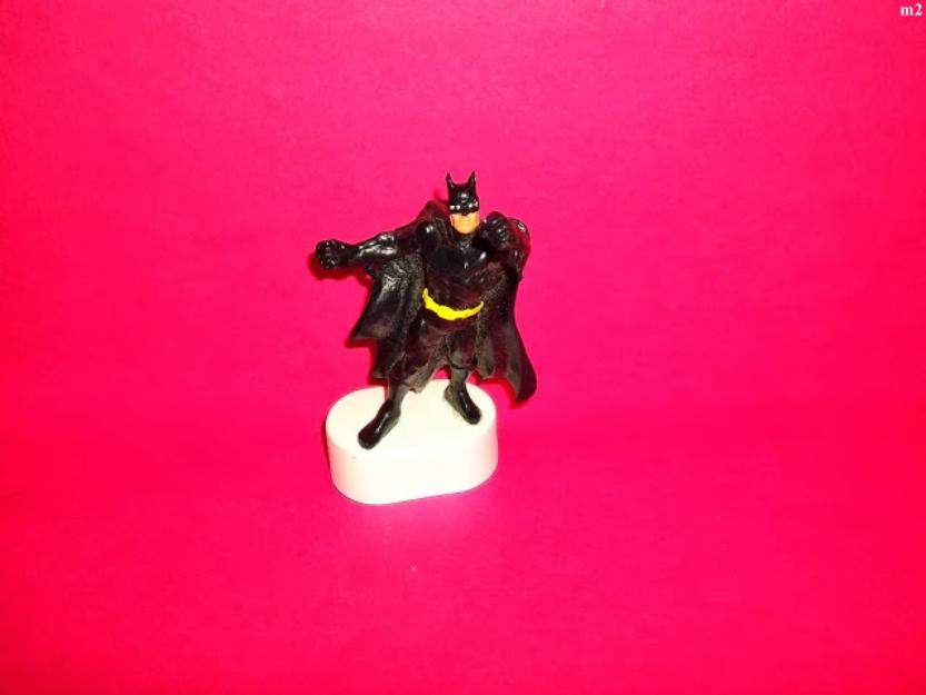 jucarii figurina personaj din desene animate bat-man cu ascutitoare din cauciuc tare - Pret | Preturi jucarii figurina personaj din desene animate bat-man cu ascutitoare din cauciuc tare