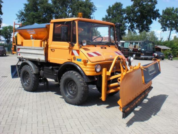 UNIMOG MERCEDES BENZ U 600 - Pret | Preturi UNIMOG MERCEDES BENZ U 600