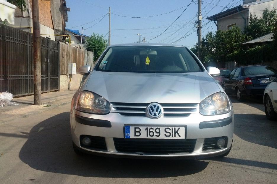 Vand Volkswagen Golf 5, an 2004, 5500 EURO - Pret | Preturi Vand Volkswagen Golf 5, an 2004, 5500 EURO