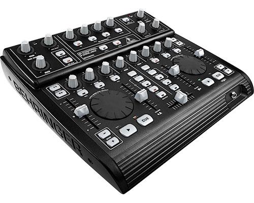 Vand controller DJ pentru laptop Behringer BCD3000 - Pret | Preturi Vand controller DJ pentru laptop Behringer BCD3000