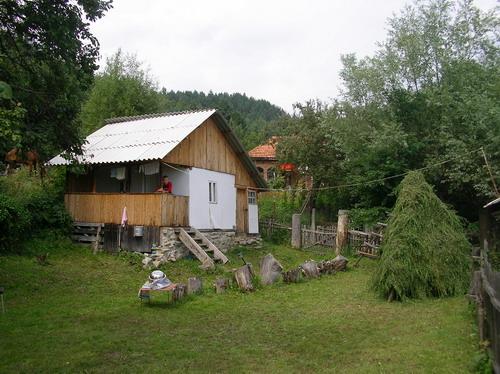 casa cu teren,gen ,,Camping 