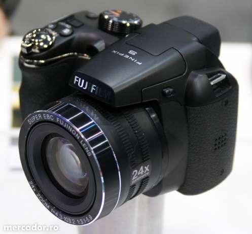 Fujifilm camera foto Finepix S4200 + card 8 GB + geanta - Pret | Preturi Fujifilm camera foto Finepix S4200 + card 8 GB + geanta