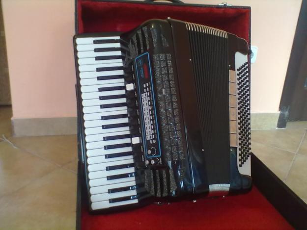 acordeon excelsior cu midi - Pret | Preturi acordeon excelsior cu midi