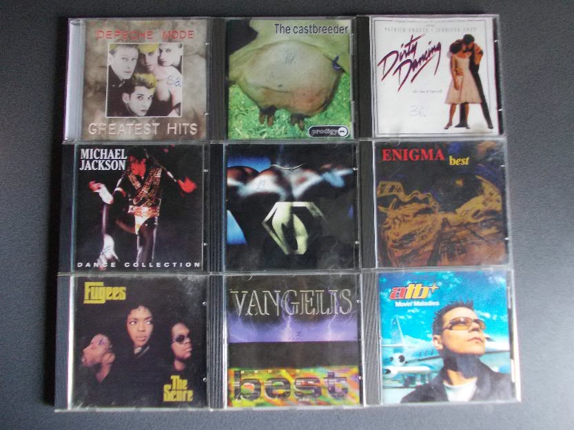 Colectie CD-uri albume anii 1990. - Pret | Preturi Colectie CD-uri albume anii 1990.