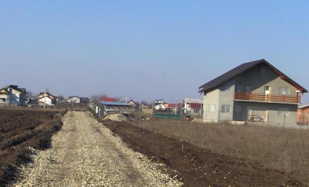 Vand lot 500 mp in Com. Berceni Str. Calugareni 20 euro/mp - Pret | Preturi Vand lot 500 mp in Com. Berceni Str. Calugareni 20 euro/mp