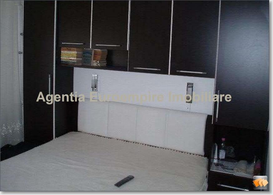 apartament 3 camere Constanta zona Far - Pret | Preturi apartament 3 camere Constanta zona Far