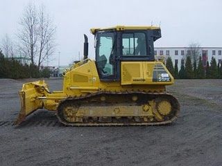 BULDOZERE KOMATSU DE VANZARE BULDOZER KOMATSU D51PX-22 vanzari buldozere noi si second hand utilaje constructii din Germ - Pret | Preturi BULDOZERE KOMATSU DE VANZARE BULDOZER KOMATSU D51PX-22 vanzari buldozere noi si second hand utilaje constructii din Germ