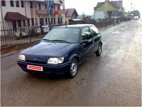 URGENT!!!Vand Ford Fiesta 1.3i fab 1995-750 euro!!! - Pret | Preturi URGENT!!!Vand Ford Fiesta 1.3i fab 1995-750 euro!!!