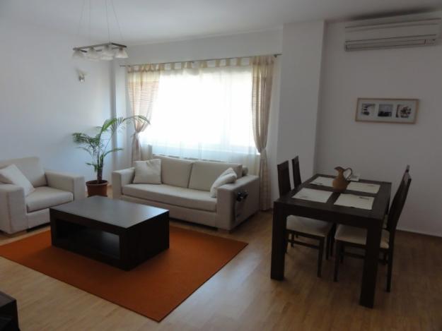 GREENFIELD RESIDENCE 0721339995 AP.2 CAM DE INCHIRIAT MOBILAT SI UTILAT MODERN 500 EURO - Pret | Preturi GREENFIELD RESIDENCE 0721339995 AP.2 CAM DE INCHIRIAT MOBILAT SI UTILAT MODERN 500 EURO