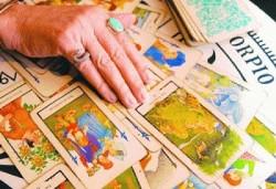 Tarot .,......... - Pret | Preturi Tarot .,.........