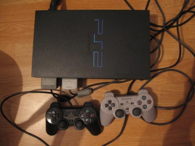 Vand PlayStation2 phat MODAT!!! - Pret | Preturi Vand PlayStation2 phat MODAT!!!