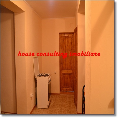 apartament 4 camere in vila ,2011,75000 e - Pret | Preturi apartament 4 camere in vila ,2011,75000 e