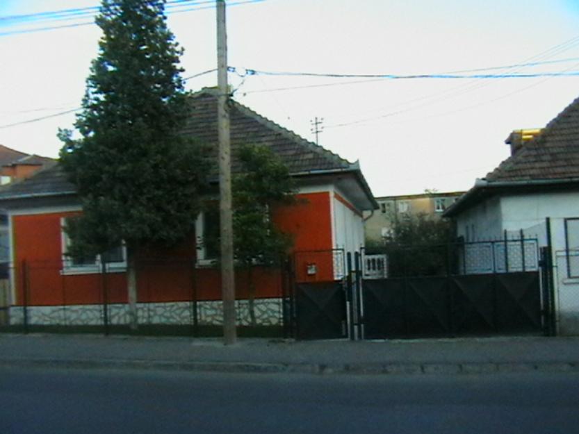Vand casa - Pret | Preturi Vand casa