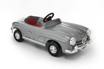 MERCEDES 300 SL MASINUTA PEDALE TOYS TOYS - Pret | Preturi MERCEDES 300 SL MASINUTA PEDALE TOYS TOYS