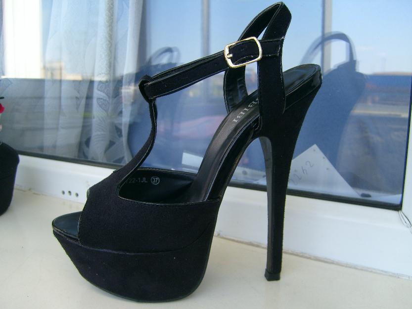Sandale negre - Pret | Preturi Sandale negre