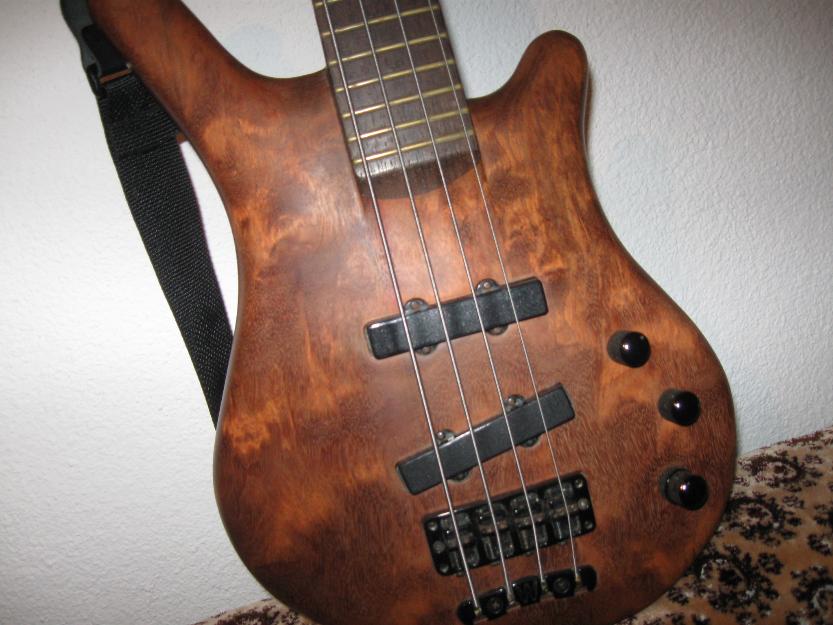 Vand chitara Warwick Thumb Bass,made in Germany. - Pret | Preturi Vand chitara Warwick Thumb Bass,made in Germany.