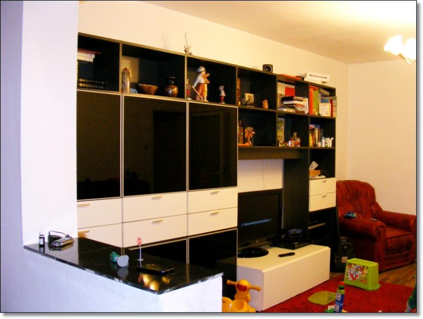 Judetean - Carpatilor, 2 camere, confort 1, decomandat, etaj 1 din 4 - Pret | Preturi Judetean - Carpatilor, 2 camere, confort 1, decomandat, etaj 1 din 4