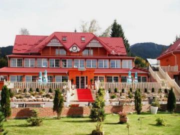 POIANA BRASOV - Complex Monterai Resort 3* - Pret | Preturi POIANA BRASOV - Complex Monterai Resort 3*