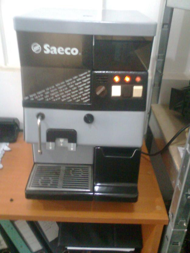 Automat cafea Saeco Superautomatica Reconditionat - Pret | Preturi Automat cafea Saeco Superautomatica Reconditionat