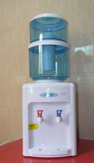 Dozator de apa cu filtru de apa remineralizator - Pret | Preturi Dozator de apa cu filtru de apa remineralizator