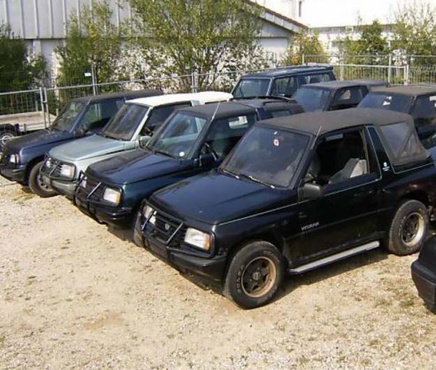 Vand piese din dezmembrare Suzuki Samurai, Vitara, Daihatsu Feroza, Mitsubishi Pajero 1994 - Pret | Preturi Vand piese din dezmembrare Suzuki Samurai, Vitara, Daihatsu Feroza, Mitsubishi Pajero 1994