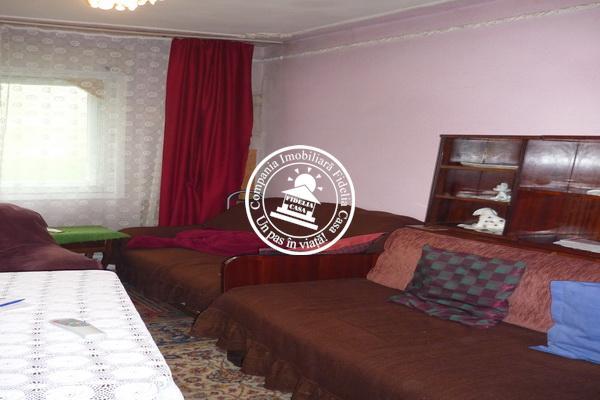 Apartament 3 camere de vanzare Iasi Podu Ros Cantemir - Pret | Preturi Apartament 3 camere de vanzare Iasi Podu Ros Cantemir