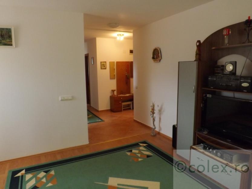 Apartament 3 camere in Sinaia - 85000 euro - Pret | Preturi Apartament 3 camere in Sinaia - 85000 euro