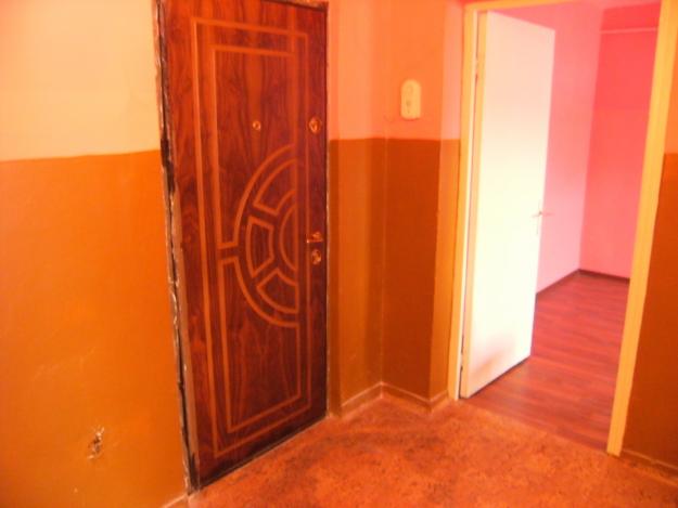 vand apartament cu 2 camere - Pret | Preturi vand apartament cu 2 camere