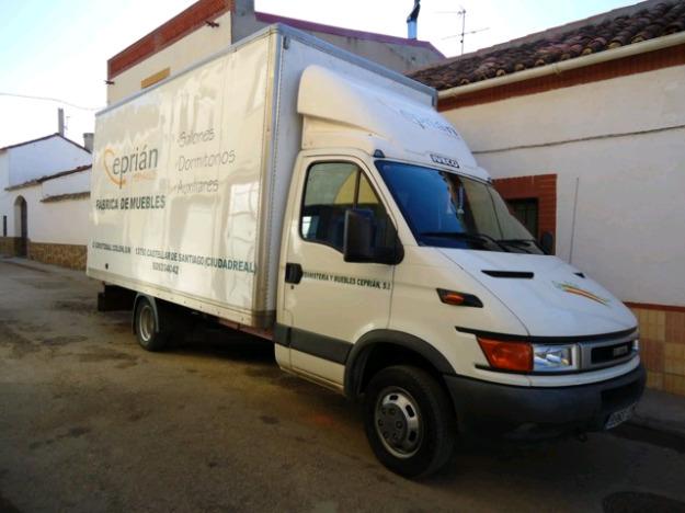 IVECO Daily 35C13 Camioneta Autoutilitara / tel: 0756-508225 / - Pret | Preturi IVECO Daily 35C13 Camioneta Autoutilitara / tel: 0756-508225 /