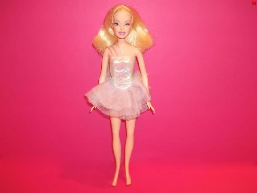 jucarii papusa barbie de la mattel din anul cap 2005 si corp 2006 - Pret | Preturi jucarii papusa barbie de la mattel din anul cap 2005 si corp 2006