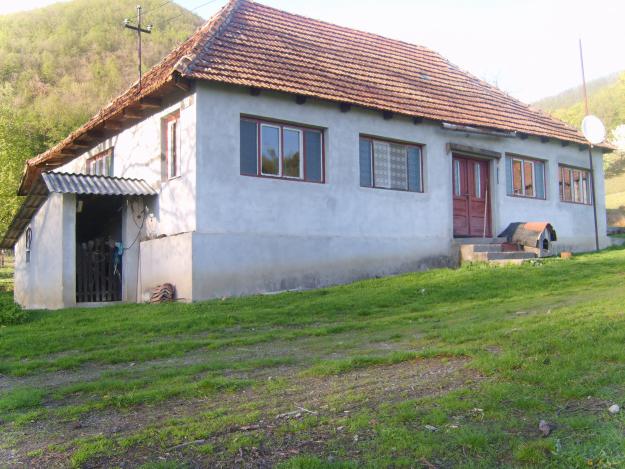 Vand casa cu teren, Borod (Bihor), ZONA DEOSEBITA - Pret | Preturi Vand casa cu teren, Borod (Bihor), ZONA DEOSEBITA