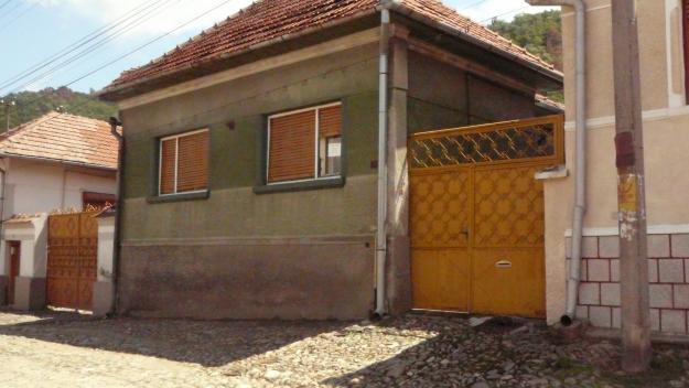 Vand CASA+GRADINA - Pret | Preturi Vand CASA+GRADINA