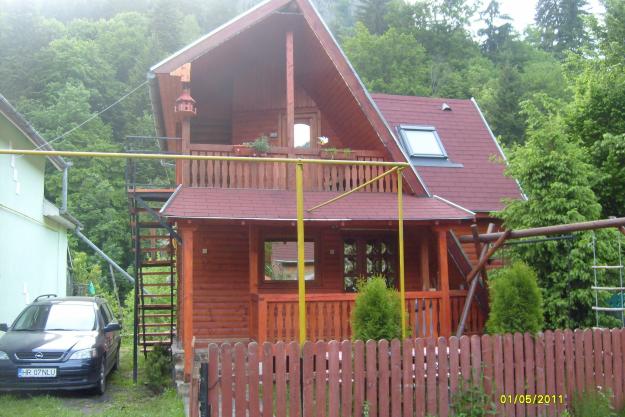 Inchiriez cabana din lemn in statiunea Tusnad - Pret | Preturi Inchiriez cabana din lemn in statiunea Tusnad