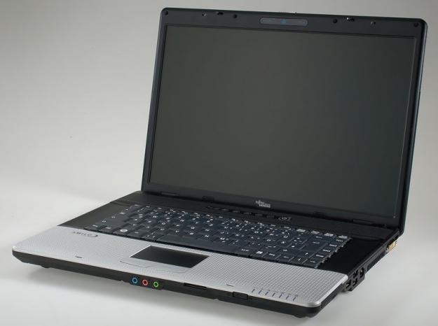 Laptop Fujitsu Siemens Amilo PA2458 INTREG sau DEZMEMBREZ - Pret | Preturi Laptop Fujitsu Siemens Amilo PA2458 INTREG sau DEZMEMBREZ