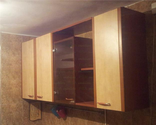 Vanzare apartament 3 camere, zona Tei,Teiul Doamnei. - Pret | Preturi Vanzare apartament 3 camere, zona Tei,Teiul Doamnei.