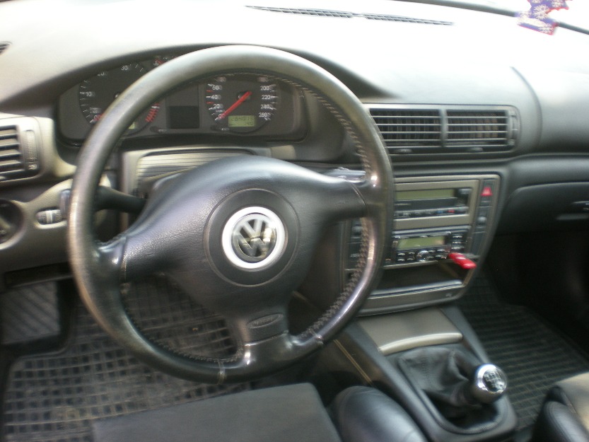 Vw passat din 2000.02 116 cp - Pret | Preturi Vw passat din 2000.02 116 cp