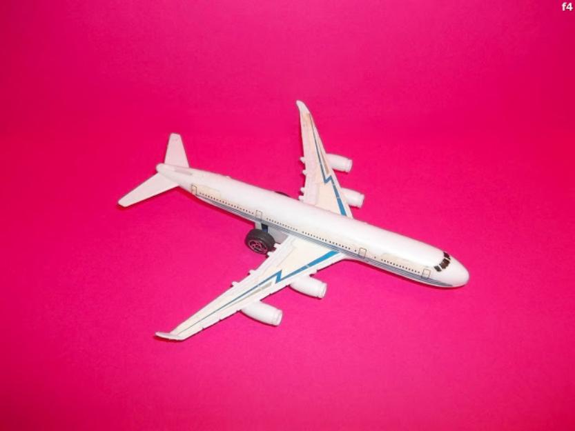 jucarii avion de jucarie ce merge pe jos pe roti din plastic - Pret | Preturi jucarii avion de jucarie ce merge pe jos pe roti din plastic