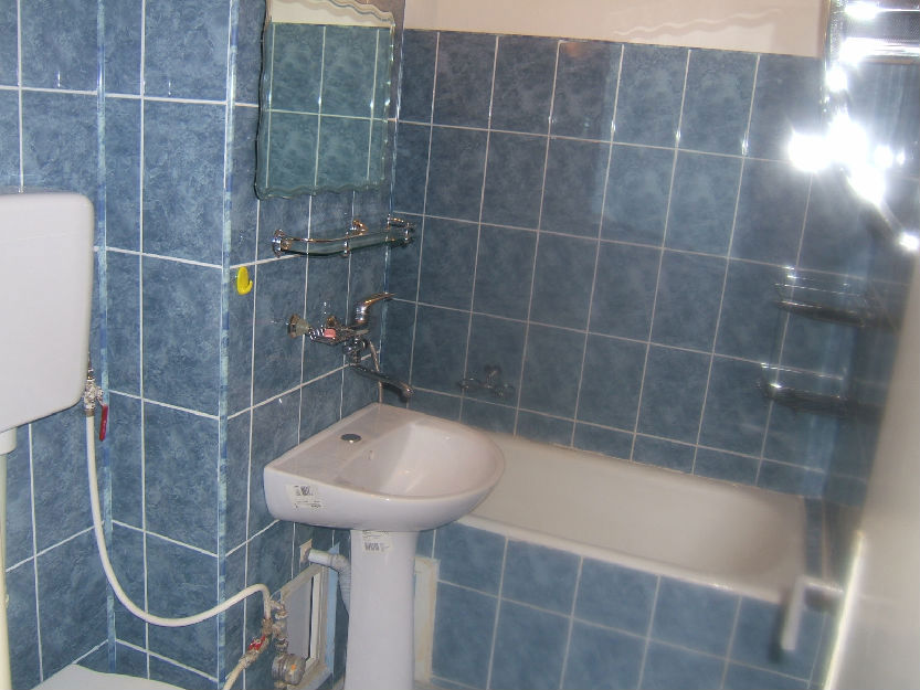 Inchiriez apartament cu o camera in Oradea, zona Piata Rogerius - Pret | Preturi Inchiriez apartament cu o camera in Oradea, zona Piata Rogerius