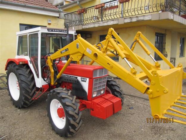 Tractor agricol International 844-SB - cu incarcator-Ch - Pret | Preturi Tractor agricol International 844-SB - cu incarcator-Ch