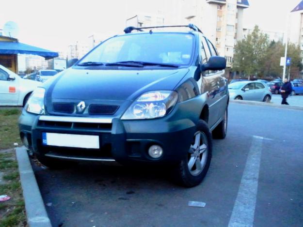 Renault Scenic RX4 - Pret | Preturi Renault Scenic RX4