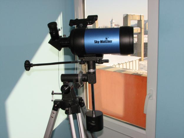 Telescop Maksutov-Cassegrain Sky-Watcher Mak90EQ1 - Pret | Preturi Telescop Maksutov-Cassegrain Sky-Watcher Mak90EQ1