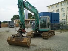 Excavator Kobelco SK 135 SRLC 2004 de vanzare second hand - Pret | Preturi Excavator Kobelco SK 135 SRLC 2004 de vanzare second hand