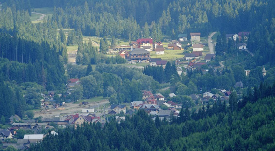 Vand teren 15.000 mp, cartier Voronet, Gura Humorului, jud. Suceava - Pret | Preturi Vand teren 15.000 mp, cartier Voronet, Gura Humorului, jud. Suceava