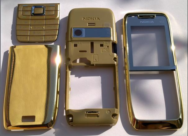 Carcasa Nokia E51 Gold ( Aurie ) ORIGINALA COMPLETA - Pret | Preturi Carcasa Nokia E51 Gold ( Aurie ) ORIGINALA COMPLETA