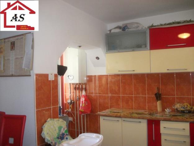 Onesti,vand apartament cu 2 camere dec. - Pret | Preturi Onesti,vand apartament cu 2 camere dec.