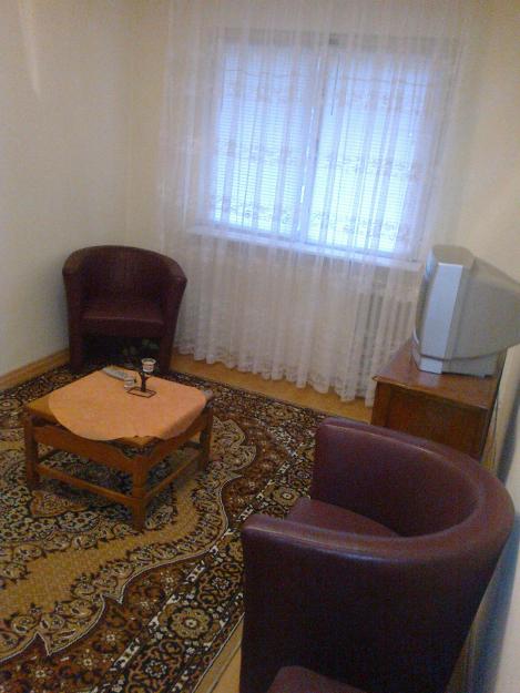 particular, inchiriez apartament cu 2 camere la 80 Lei pe seara - Pret | Preturi particular, inchiriez apartament cu 2 camere la 80 Lei pe seara