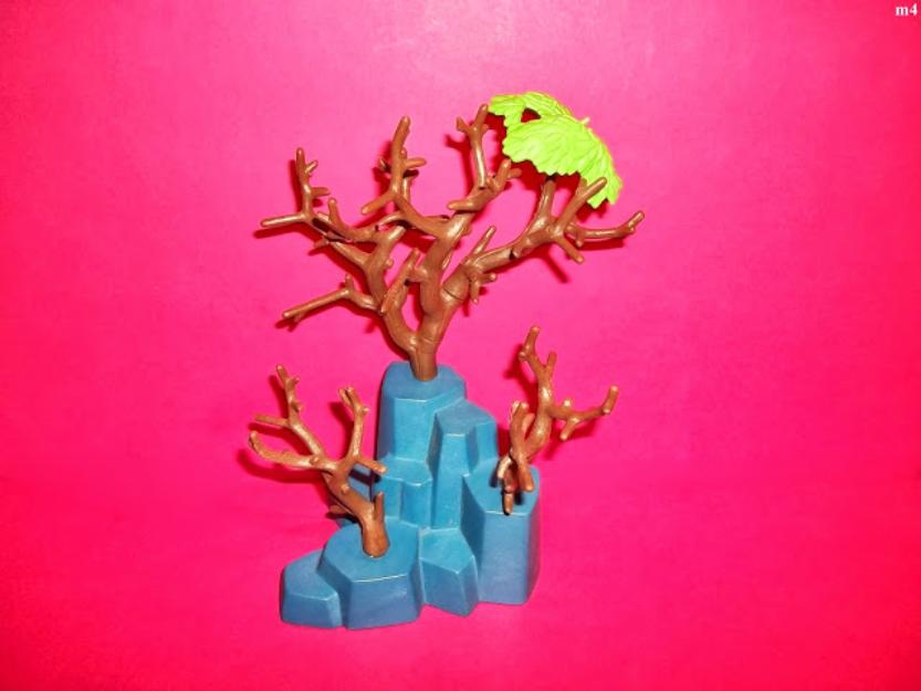 jucarii figurina copac cu stanci playmobil de la geobra - Pret | Preturi jucarii figurina copac cu stanci playmobil de la geobra