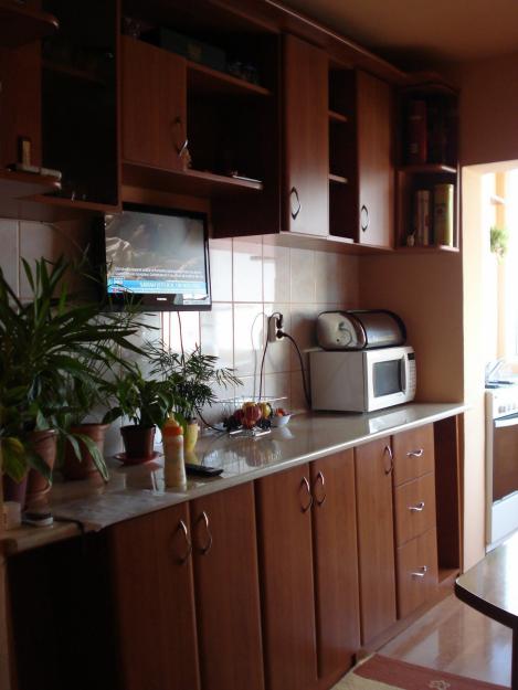 Vand apartament 2 camere lux - Pret | Preturi Vand apartament 2 camere lux