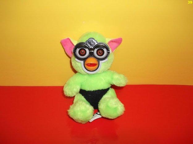 jucarii personaj din desene animate furby din plus - Pret | Preturi jucarii personaj din desene animate furby din plus