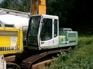 Excavator Liebherr R 914 2000 de vanzare second hand - Pret | Preturi Excavator Liebherr R 914 2000 de vanzare second hand